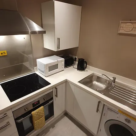 The Savile - Luxury Apartment Leeds - Your Next Stay Exterior photo